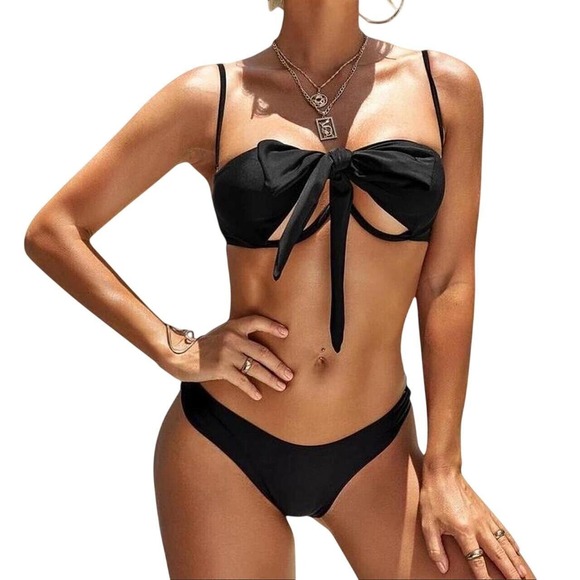 Other - Black Underwire Cross Wrap Halter Bikini Set Size S